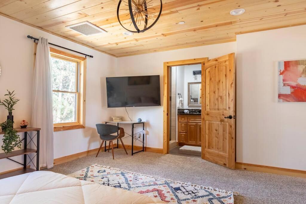ביג באר סיטי Modern Family Cabin Mins To Lake, Slopes & Hikes מראה חיצוני תמונה
